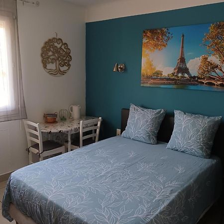 דירות פרפיניין Chambre Privee Climatisee Chez Particulier, Wifi מראה חיצוני תמונה